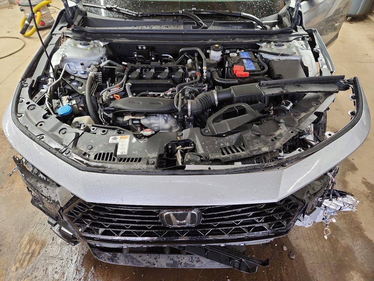 2024 HONDA ACCORD EX photo 31