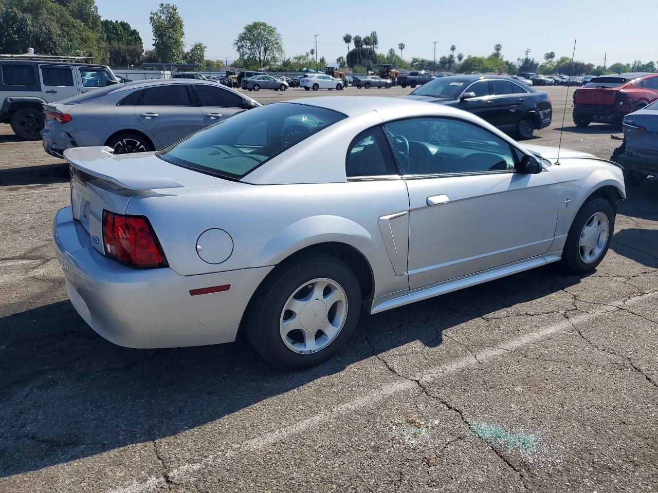 2001 FORD MUSTANG photo 3