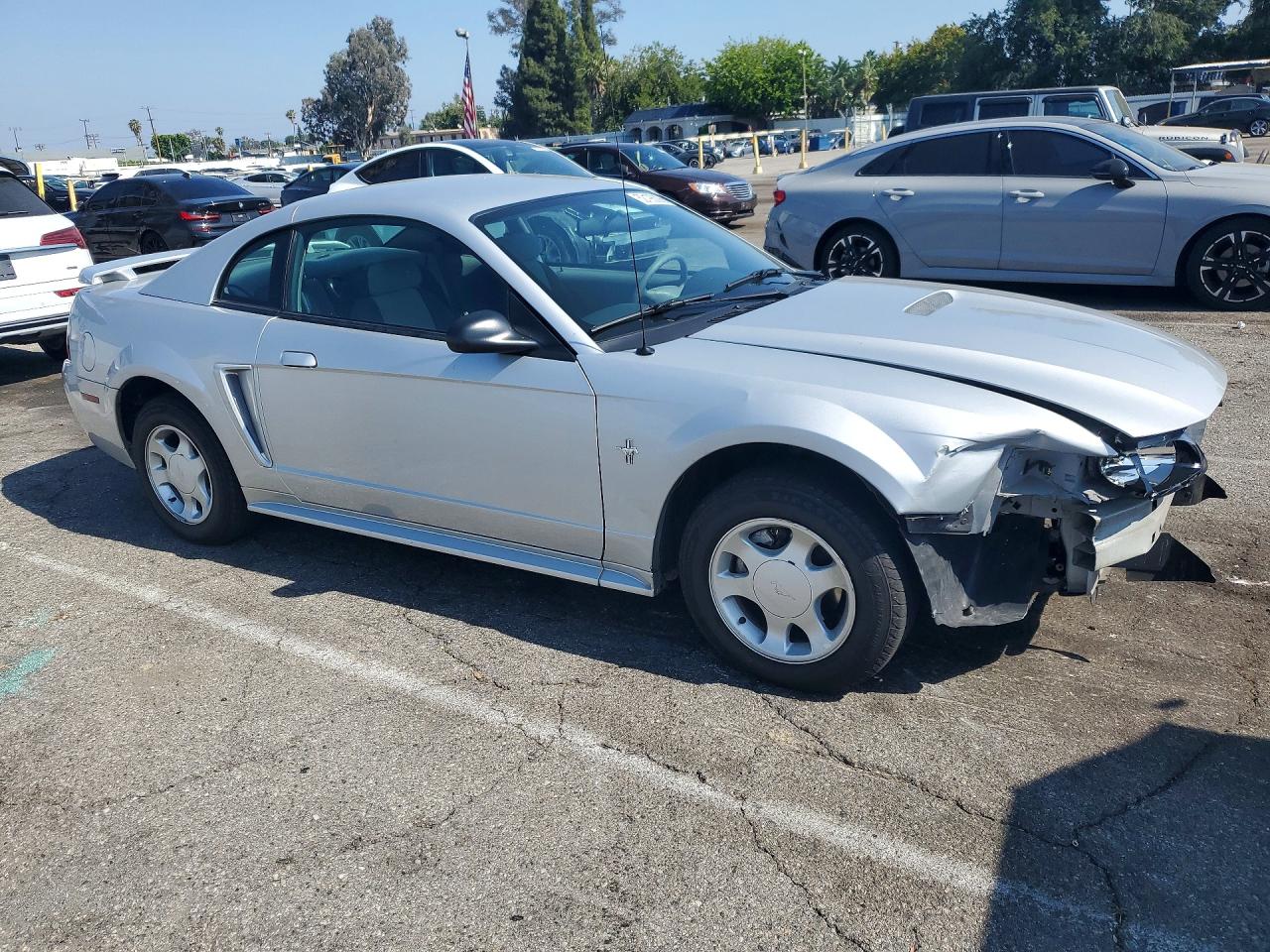 2001 FORD MUSTANG photo 4