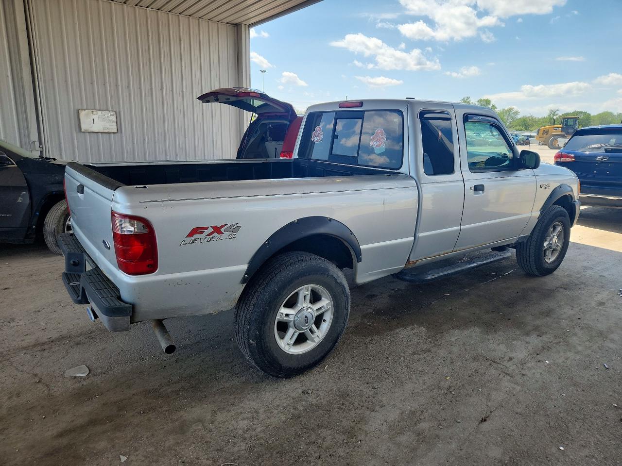 2004 FORD RANGER SUPER CAB photo 3