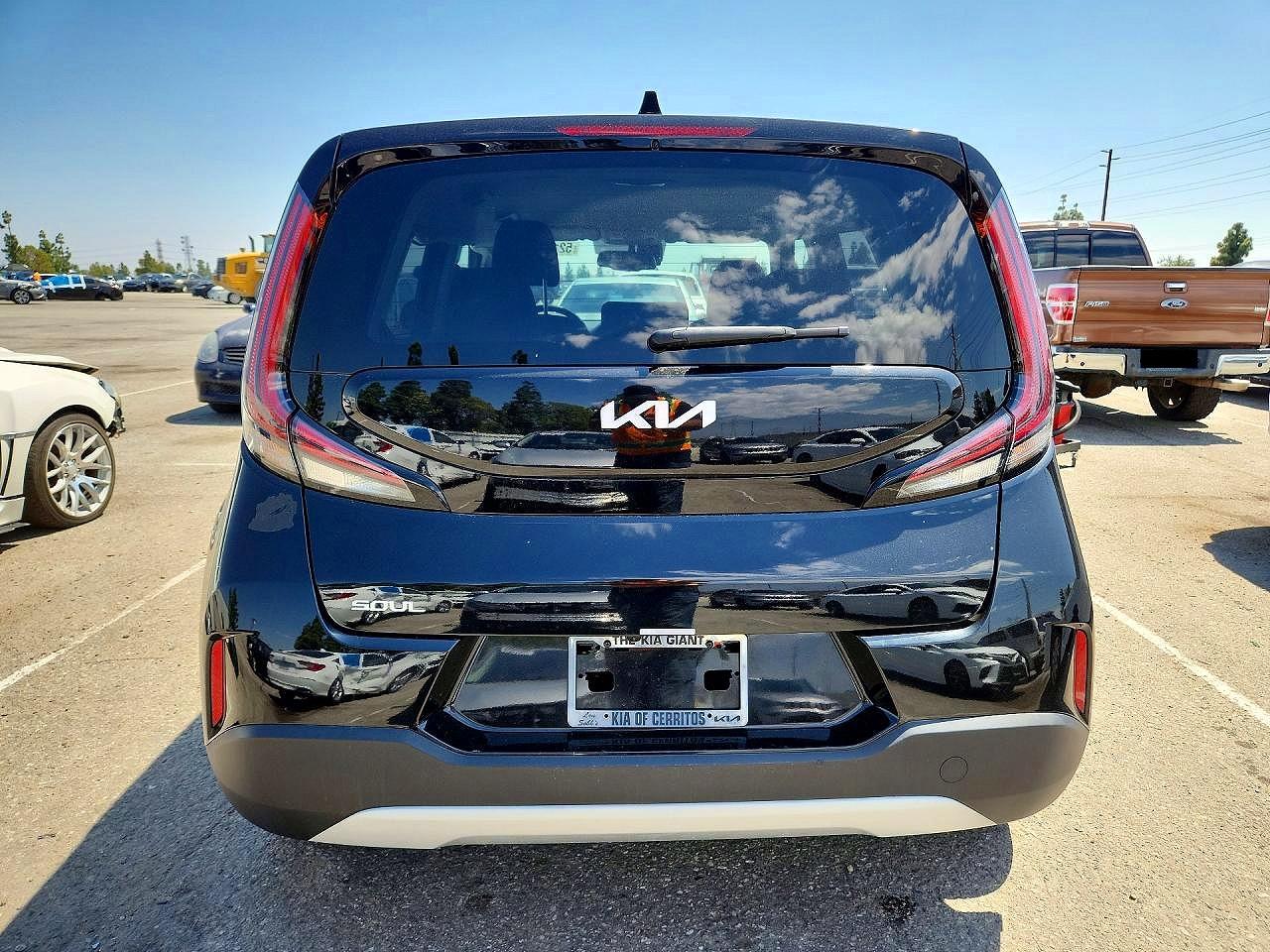 2024 KIA SOUL S photo 6