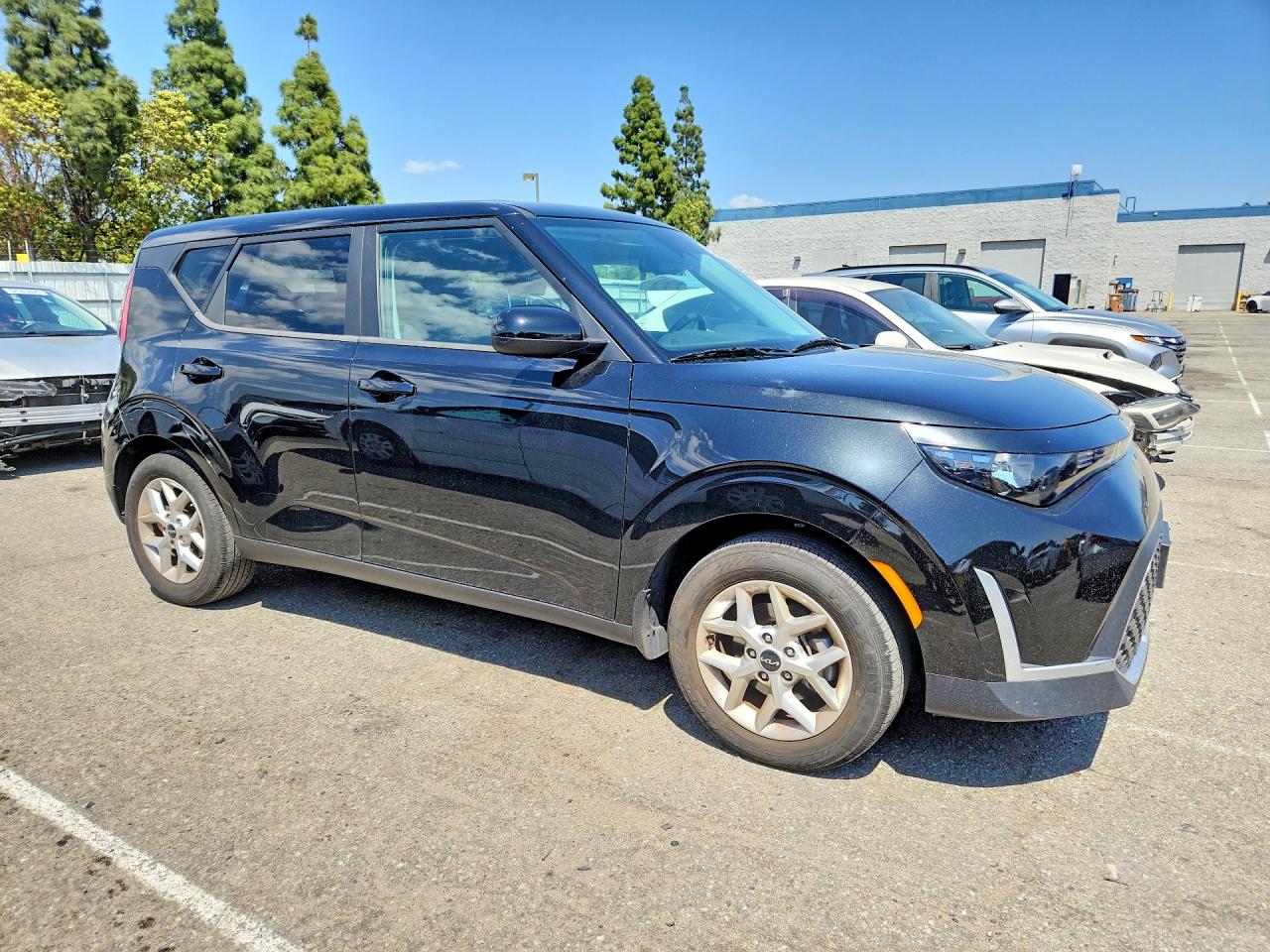 2024 KIA SOUL S photo 4