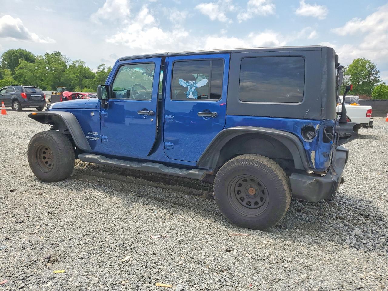 2010 JEEP WRANGLER UNLIMITED SPORT photo 3