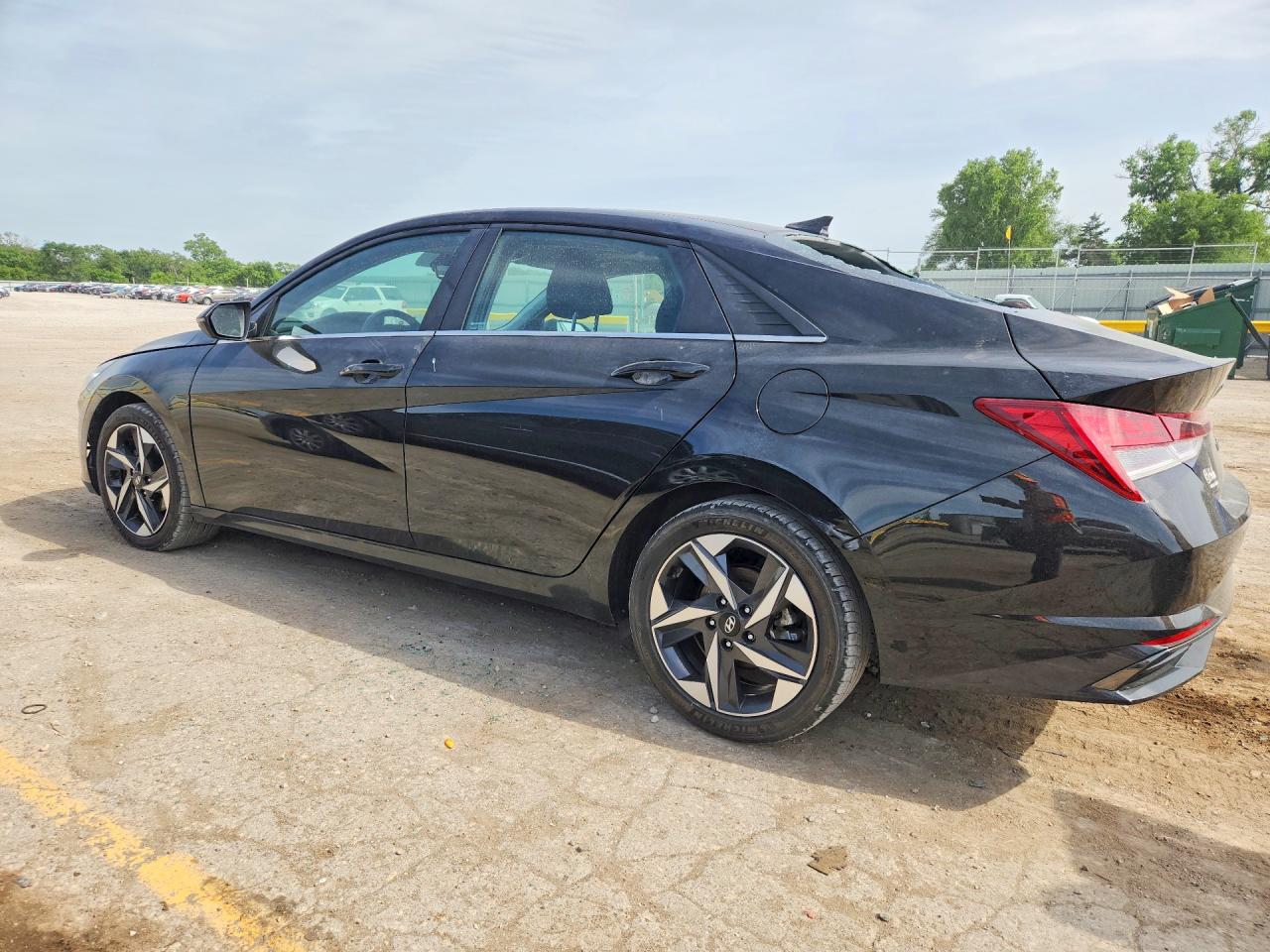 2022 HYUNDAI ELANTRA LIMITED photo 2