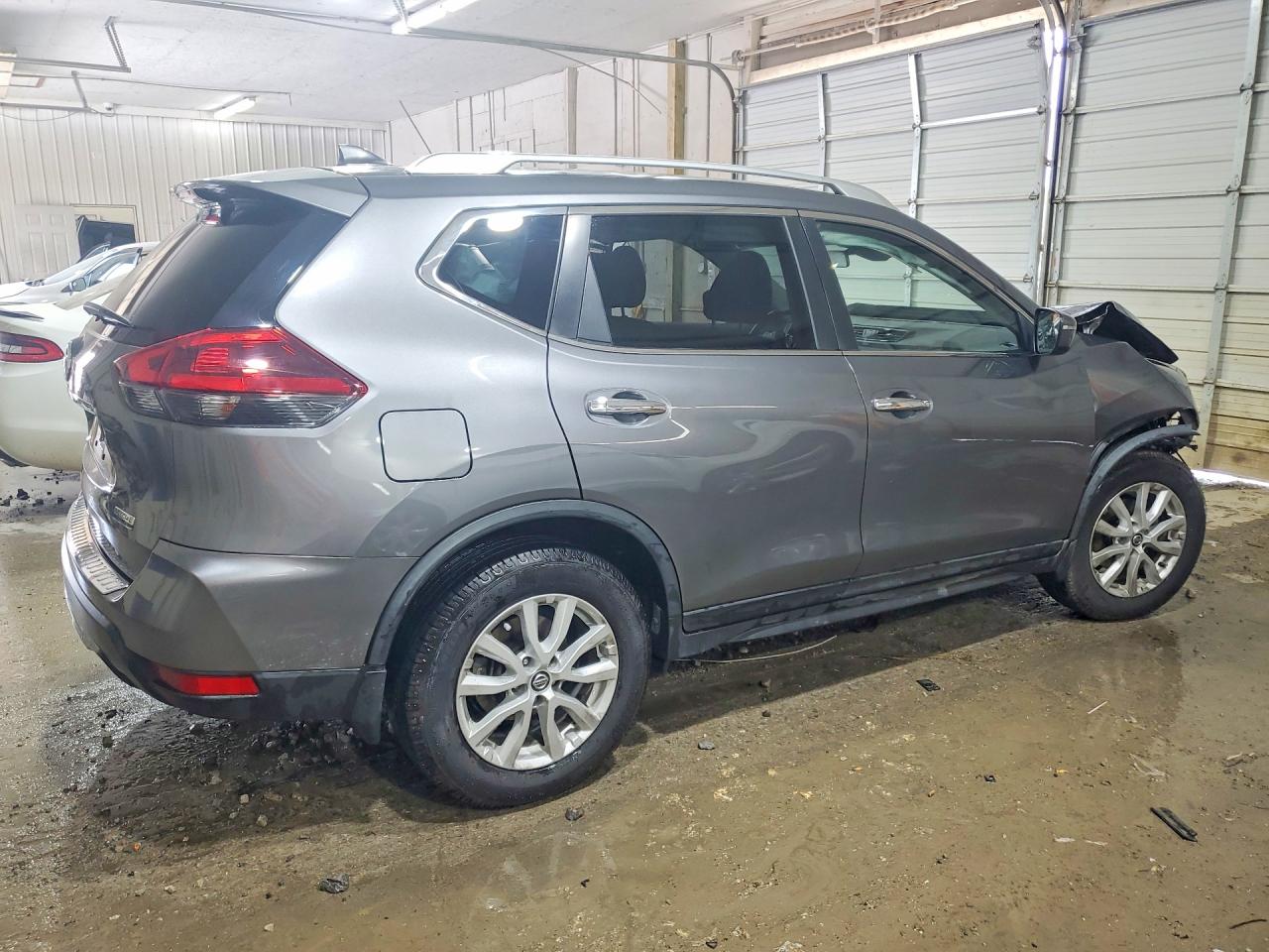 2020 NISSAN ROGUE S photo 5