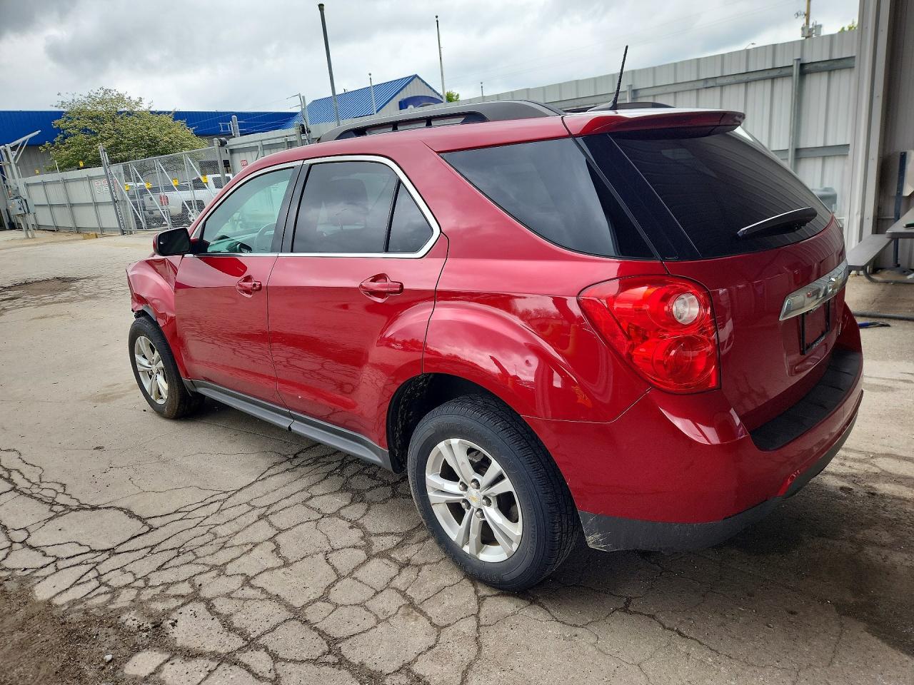 2013 CHEVROLET EQUINOX LT photo 4