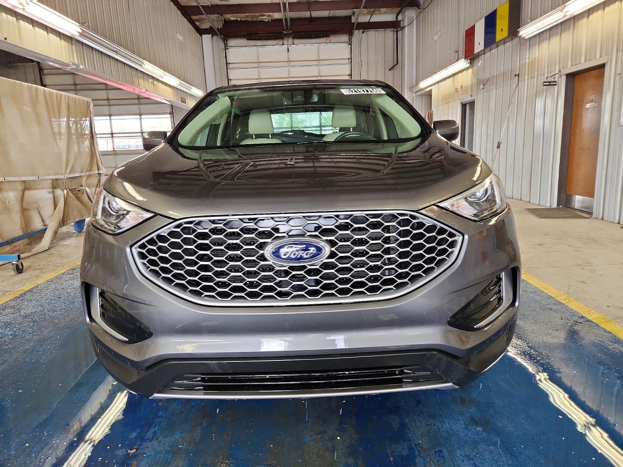 2024 FORD EDGE SEL photo 9