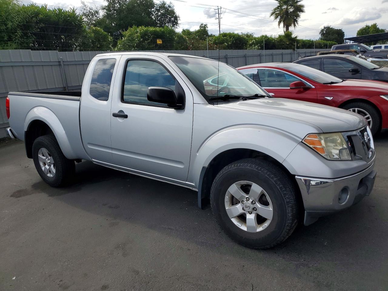 2011 NISSAN FRONTIER SV V6 photo 4
