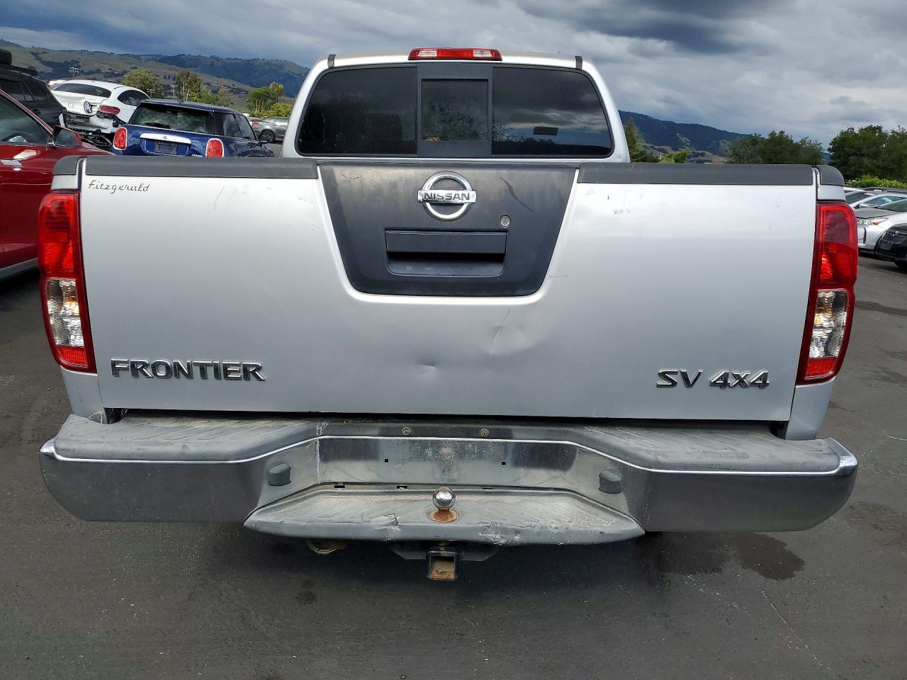 2011 NISSAN FRONTIER SV V6 photo 6