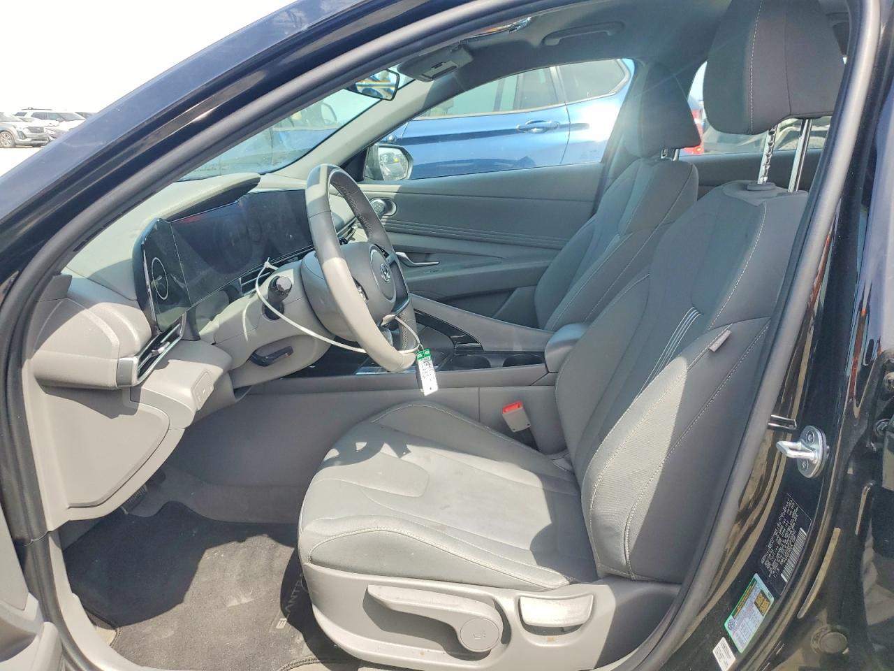 2023 HYUNDAI ELANTRA SEL photo 13