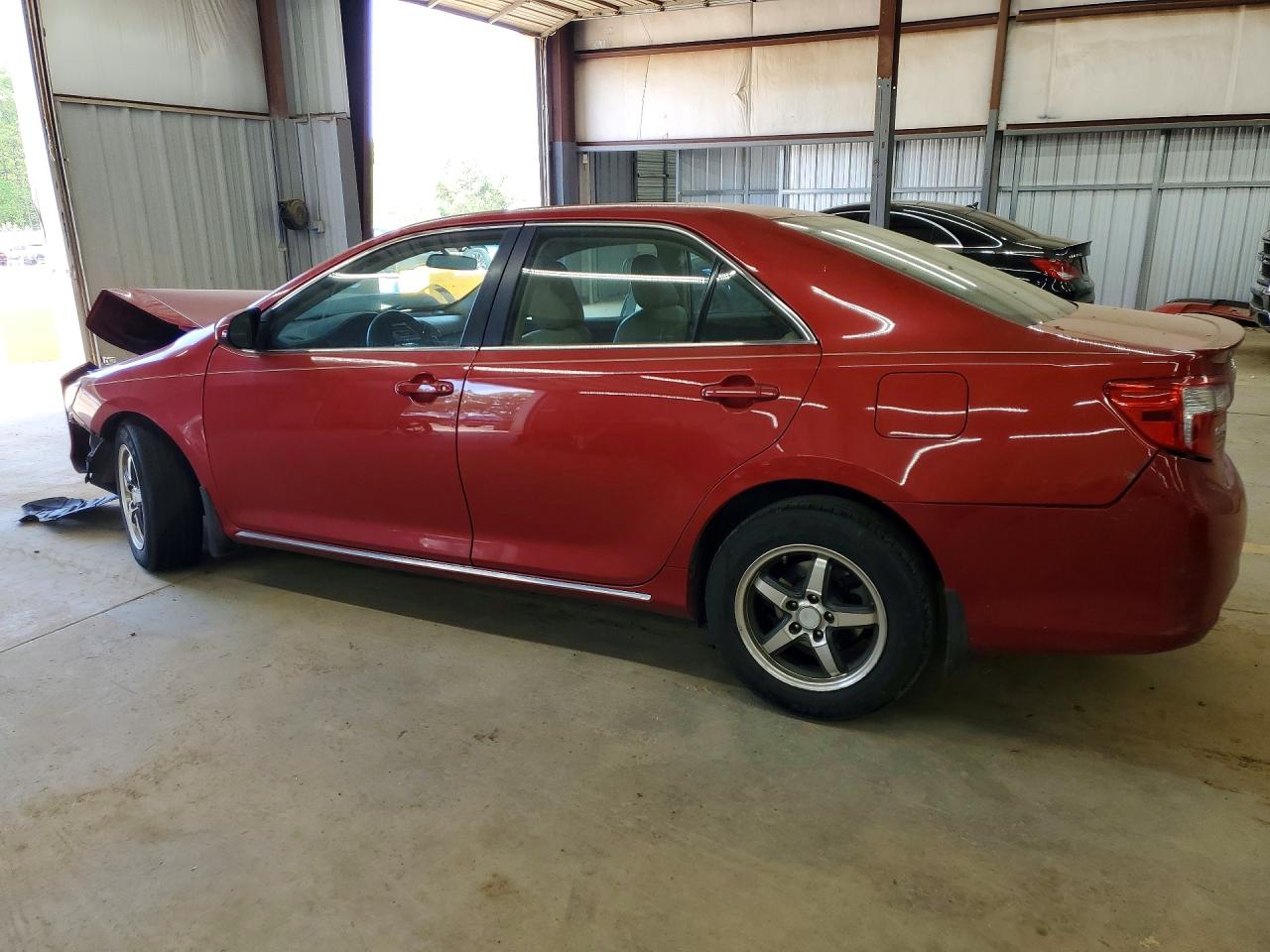 2012 TOYOTA CAMRY LE photo 4