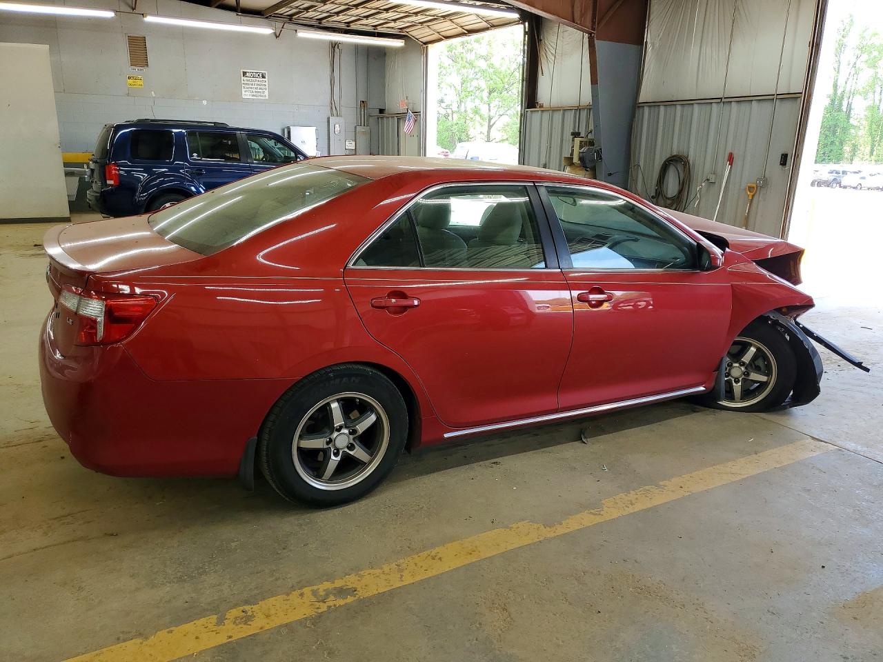 2012 TOYOTA CAMRY LE photo 7
