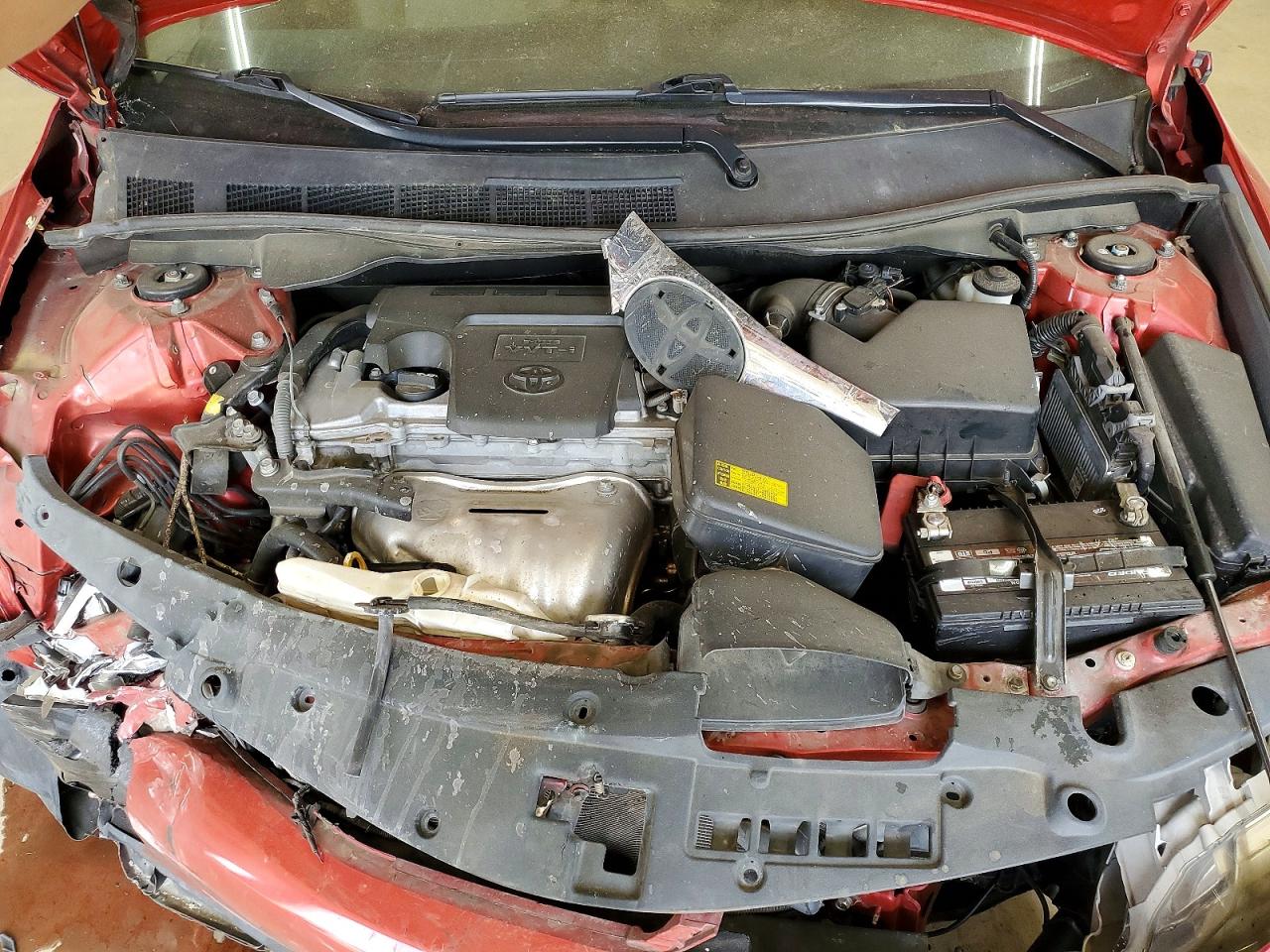 2012 TOYOTA CAMRY LE photo 31