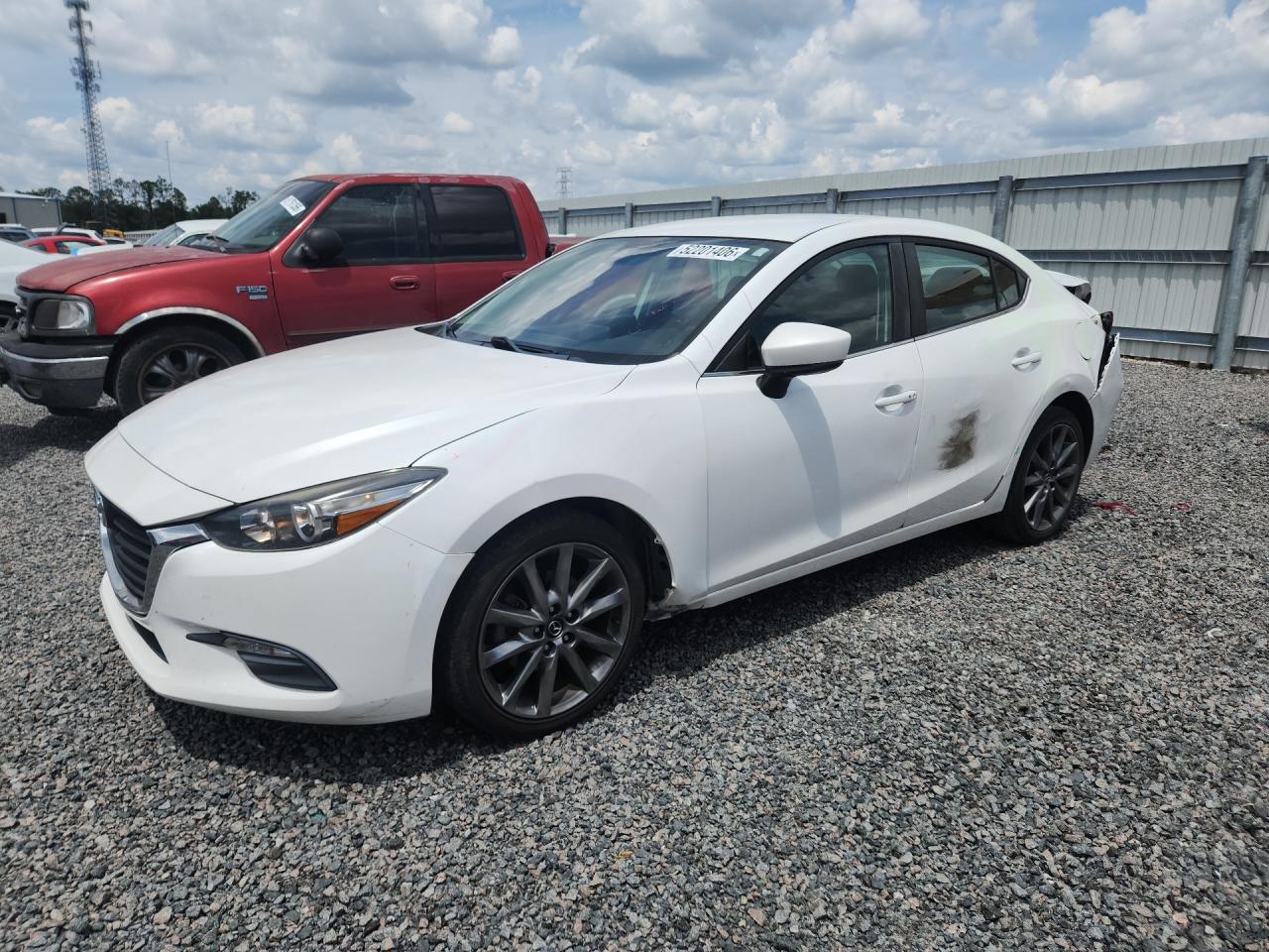 2018 MAZDA 3
