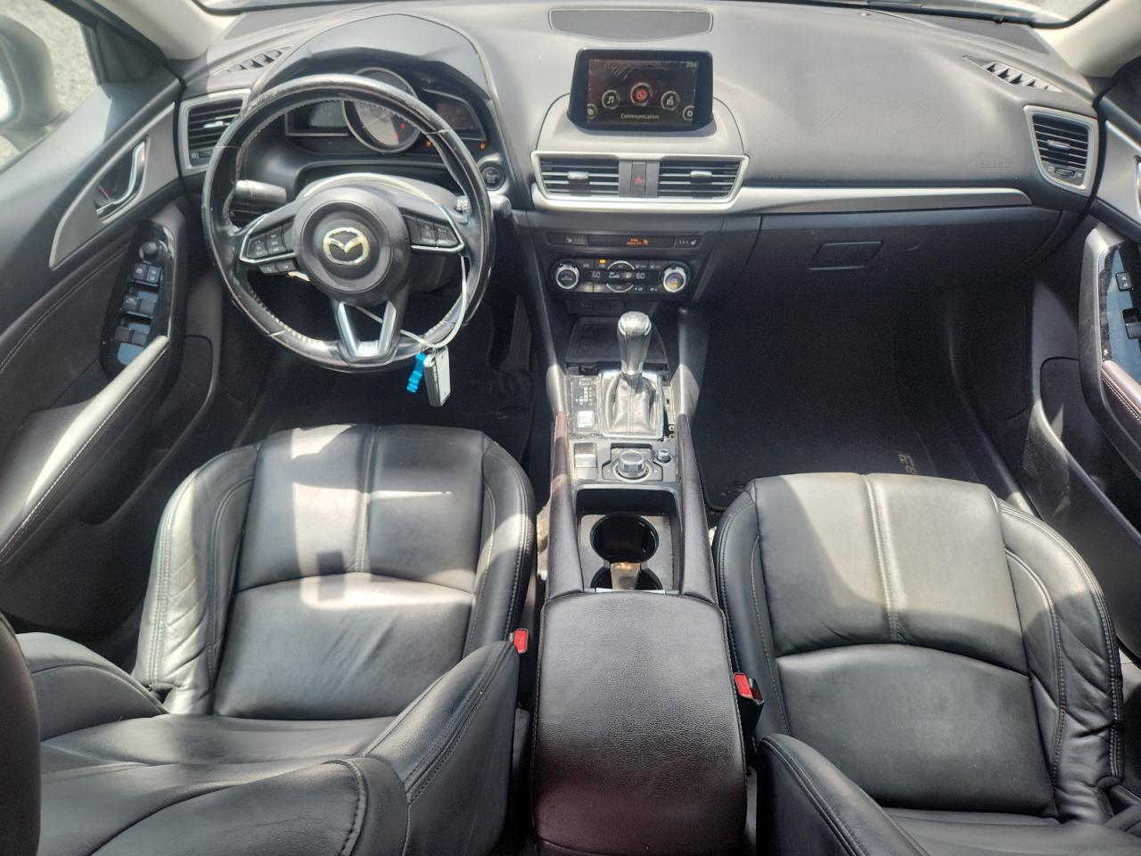 2018 MAZDA 3 TOURING photo 15