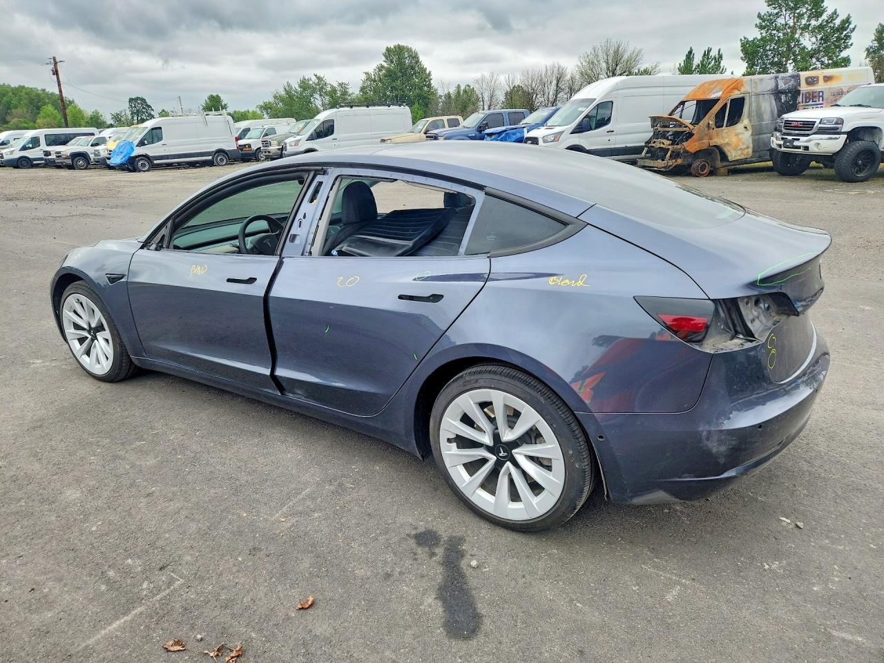 2022 TESLA MODEL 3 photo 3