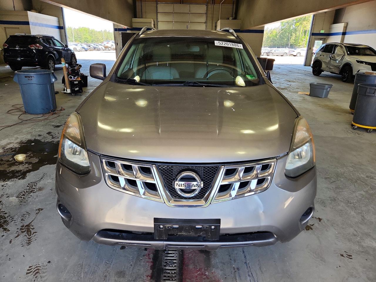 2011 NISSAN ROGUE S photo 13