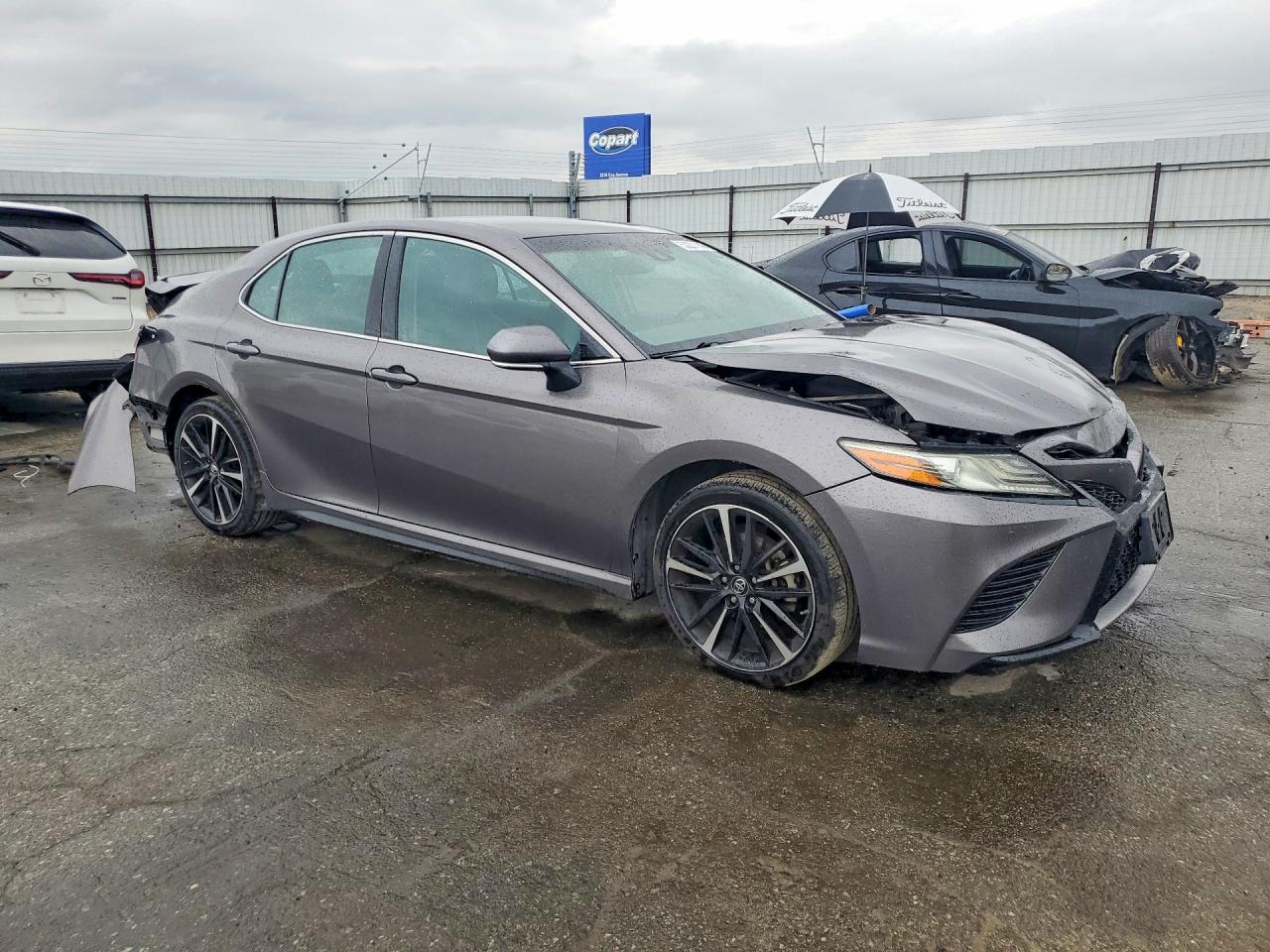 2018 TOYOTA CAMRY XSE photo 10