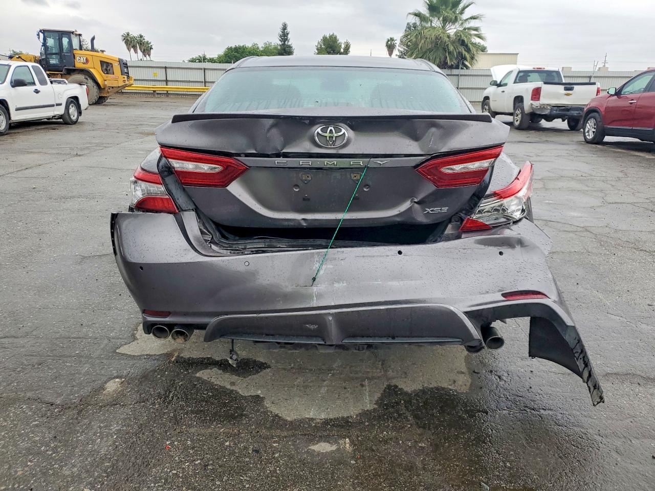 2018 TOYOTA CAMRY XSE photo 16