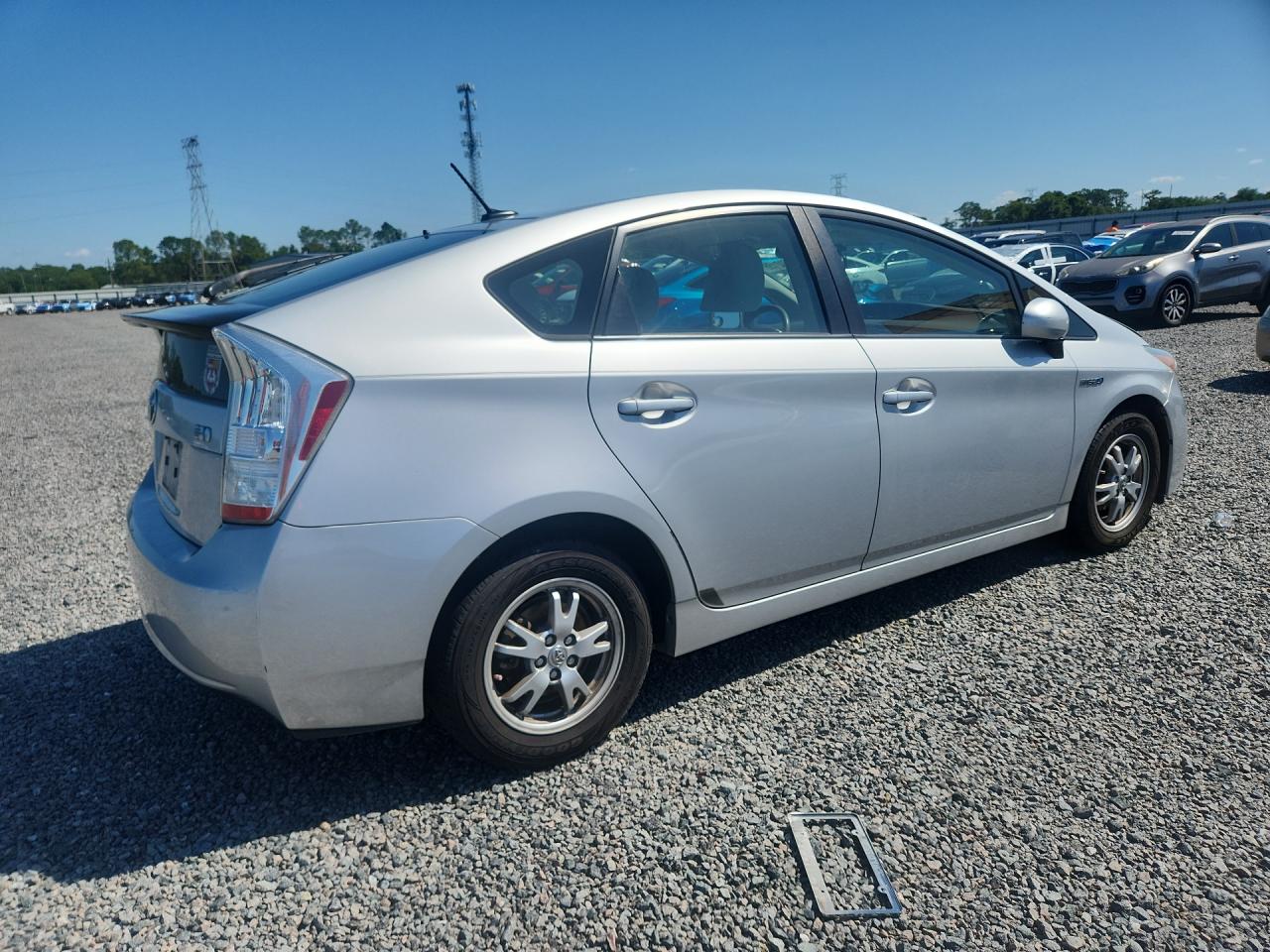 2010 TOYOTA PRIUS photo 5
