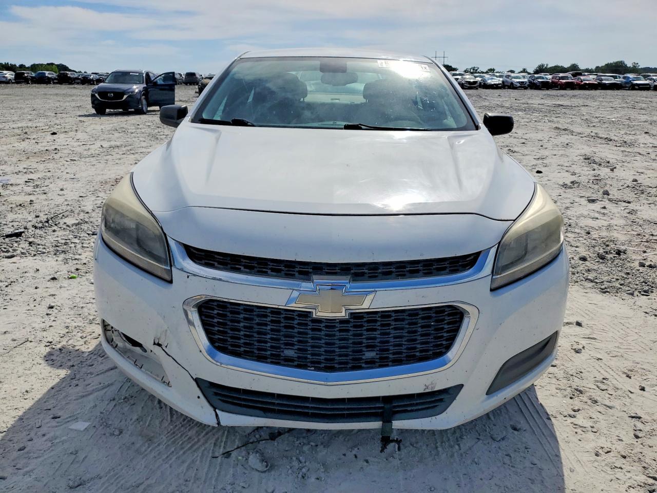 2016 CHEVROLET MALIBU photo 9