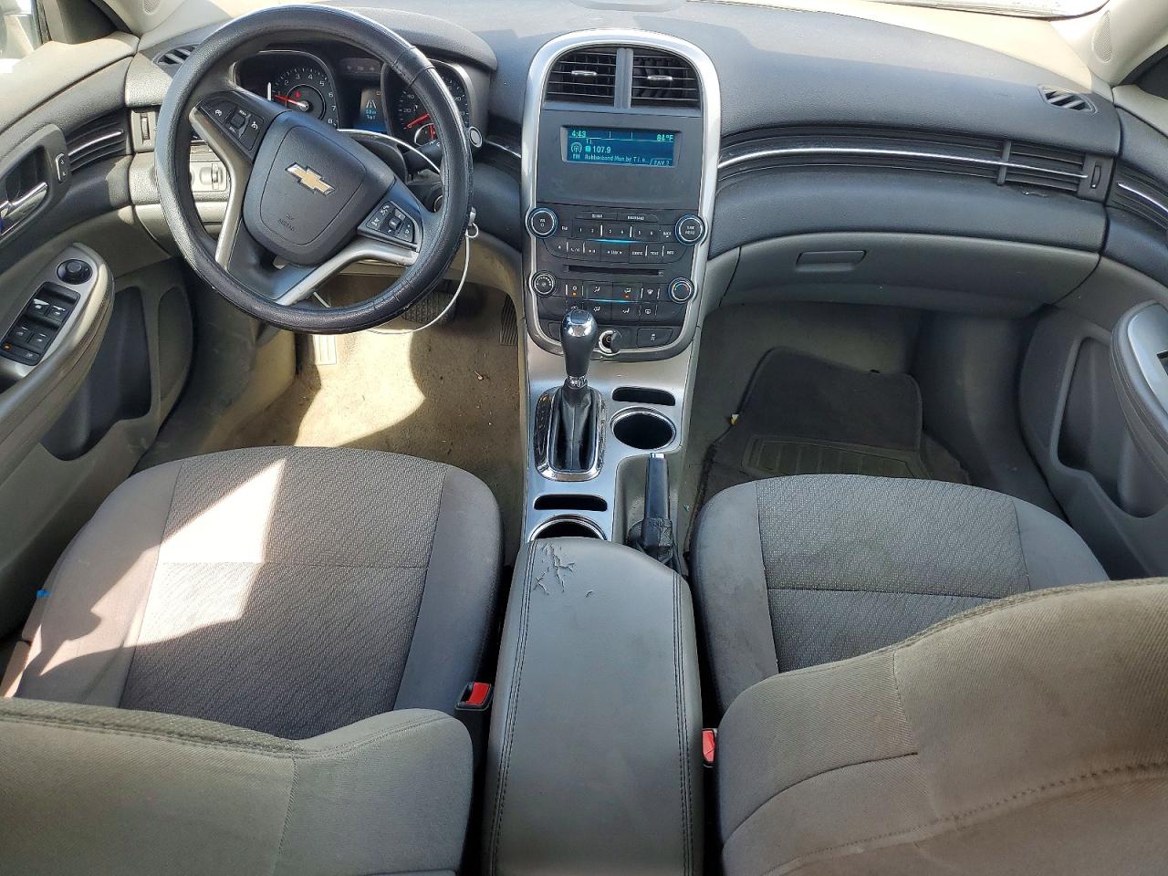2016 CHEVROLET MALIBU photo 15