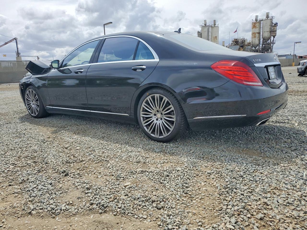 2015 MERCEDES-BENZ S 550 photo 3