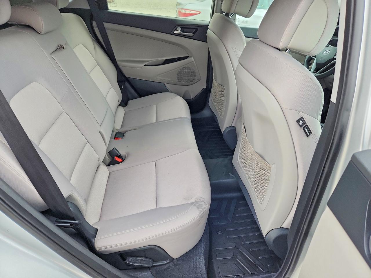 2018 HYUNDAI TUCSON SEL photo 11