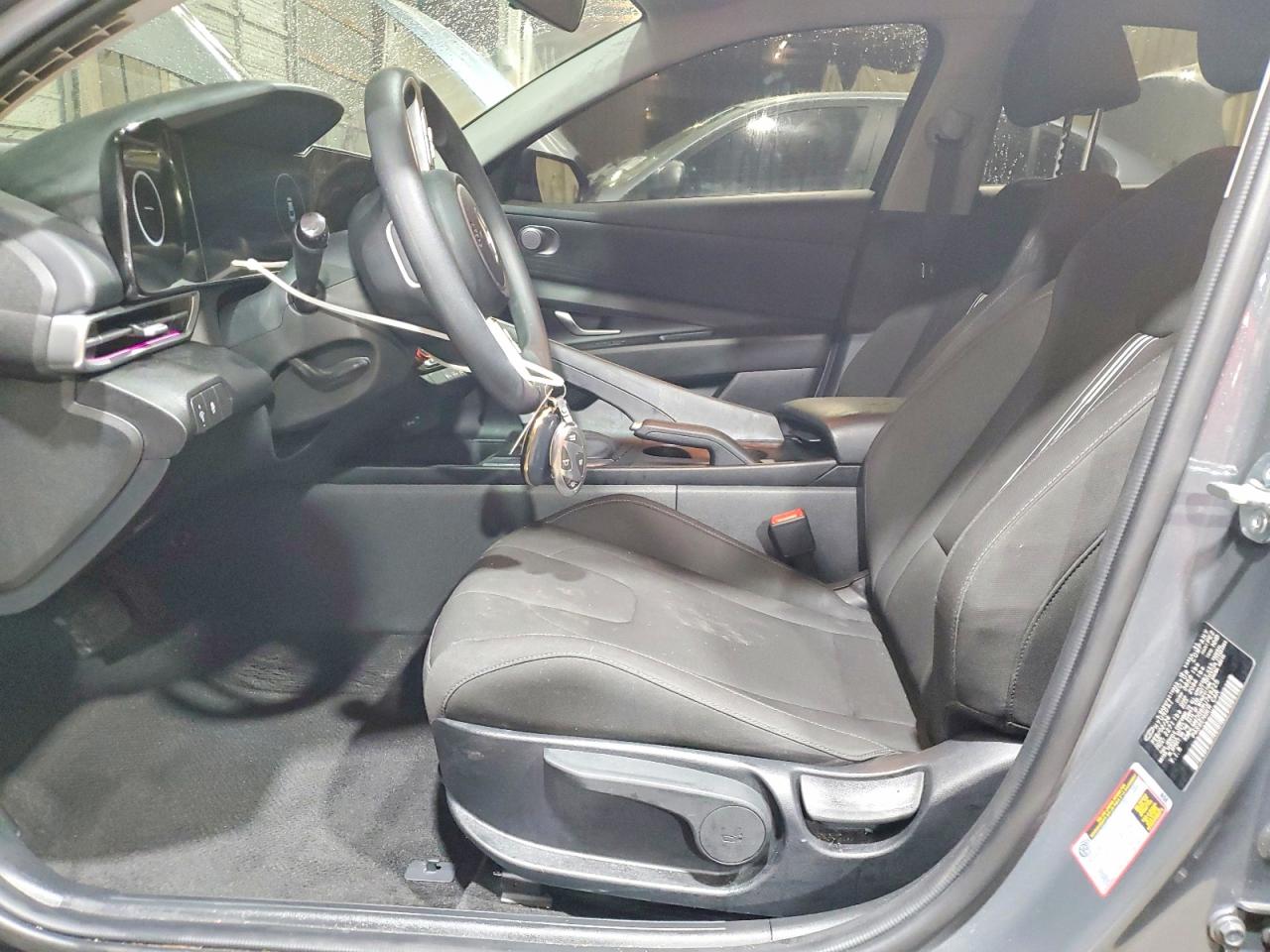 2024 HYUNDAI ELANTRA SEL photo 19
