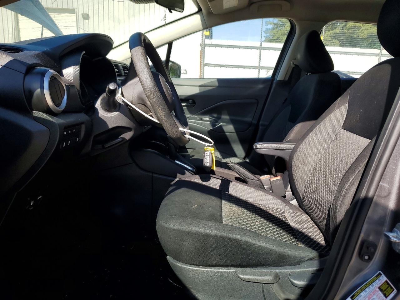 2020 NISSAN VERSA S photo 7