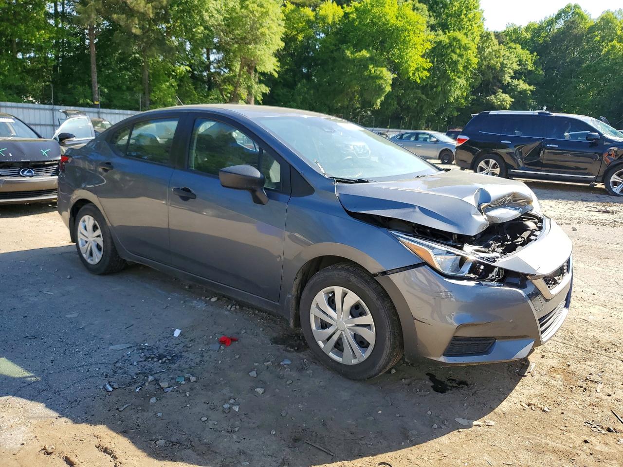 2020 NISSAN VERSA S photo 4