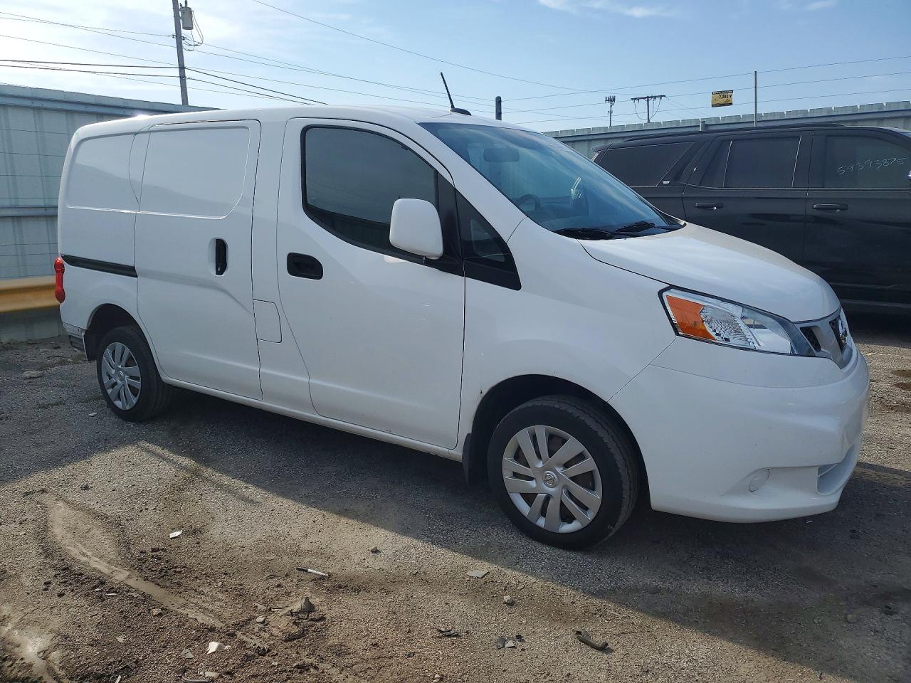 2021 NISSAN NV200 SV photo 7