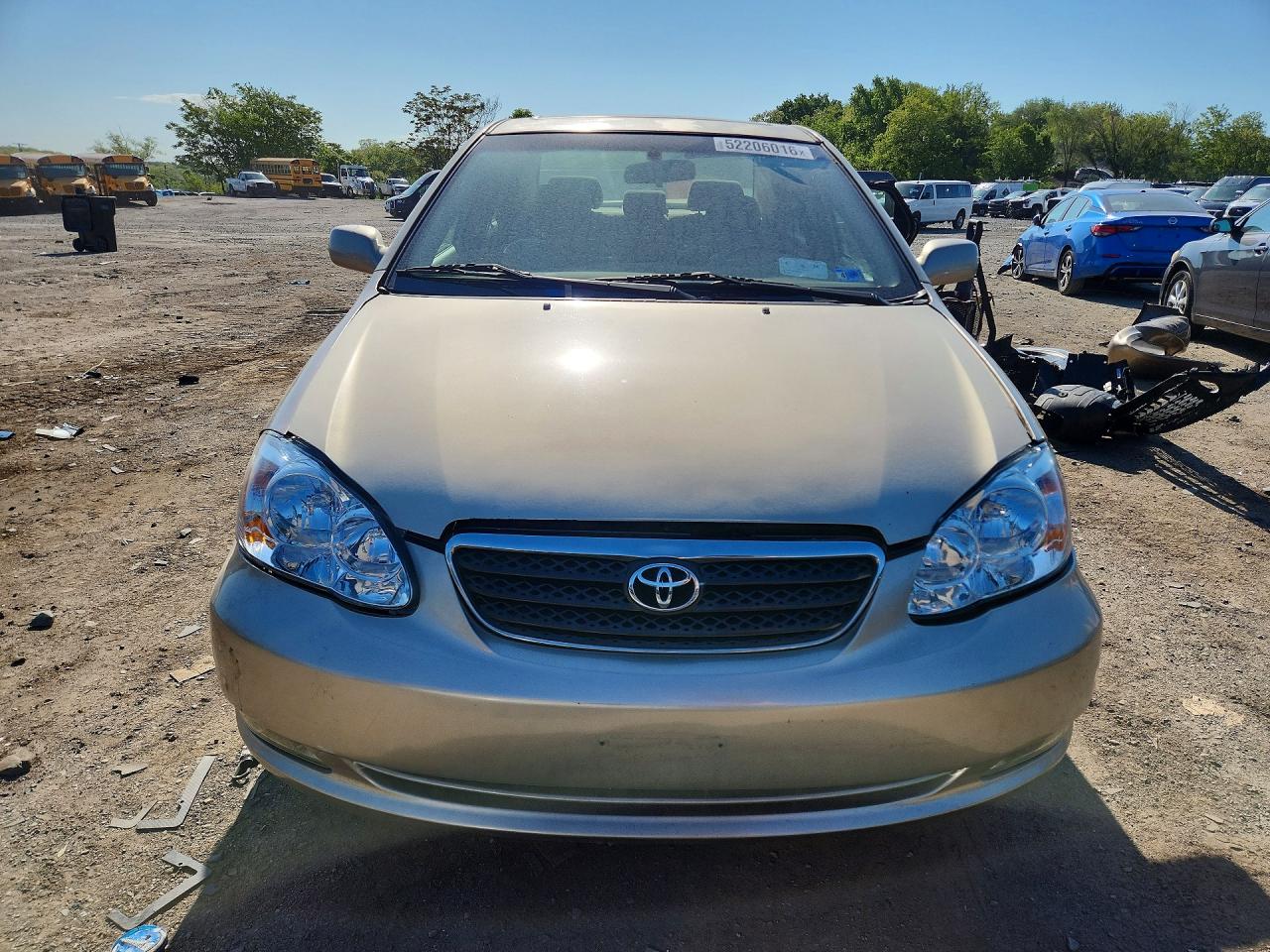 2005 TOYOTA COROLLA LE photo 5