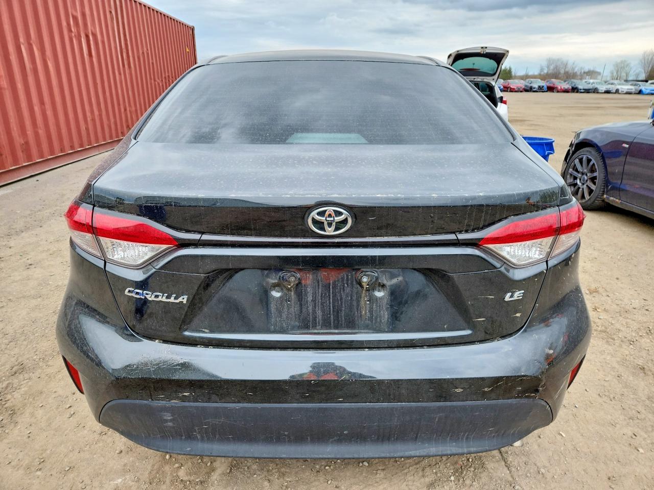 2022 TOYOTA COROLLA LE photo 11