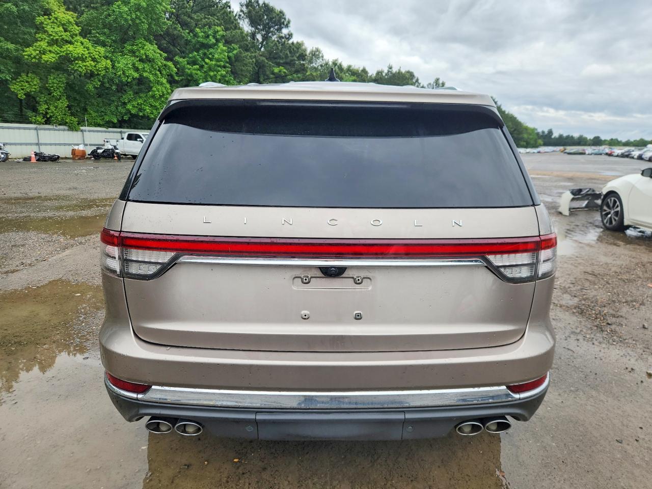 2021 LINCOLN AVIATOR RESERVE photo 16