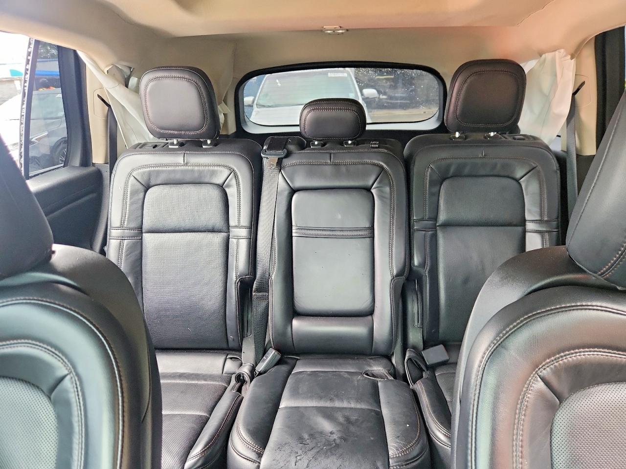 2021 LINCOLN AVIATOR RESERVE photo 28