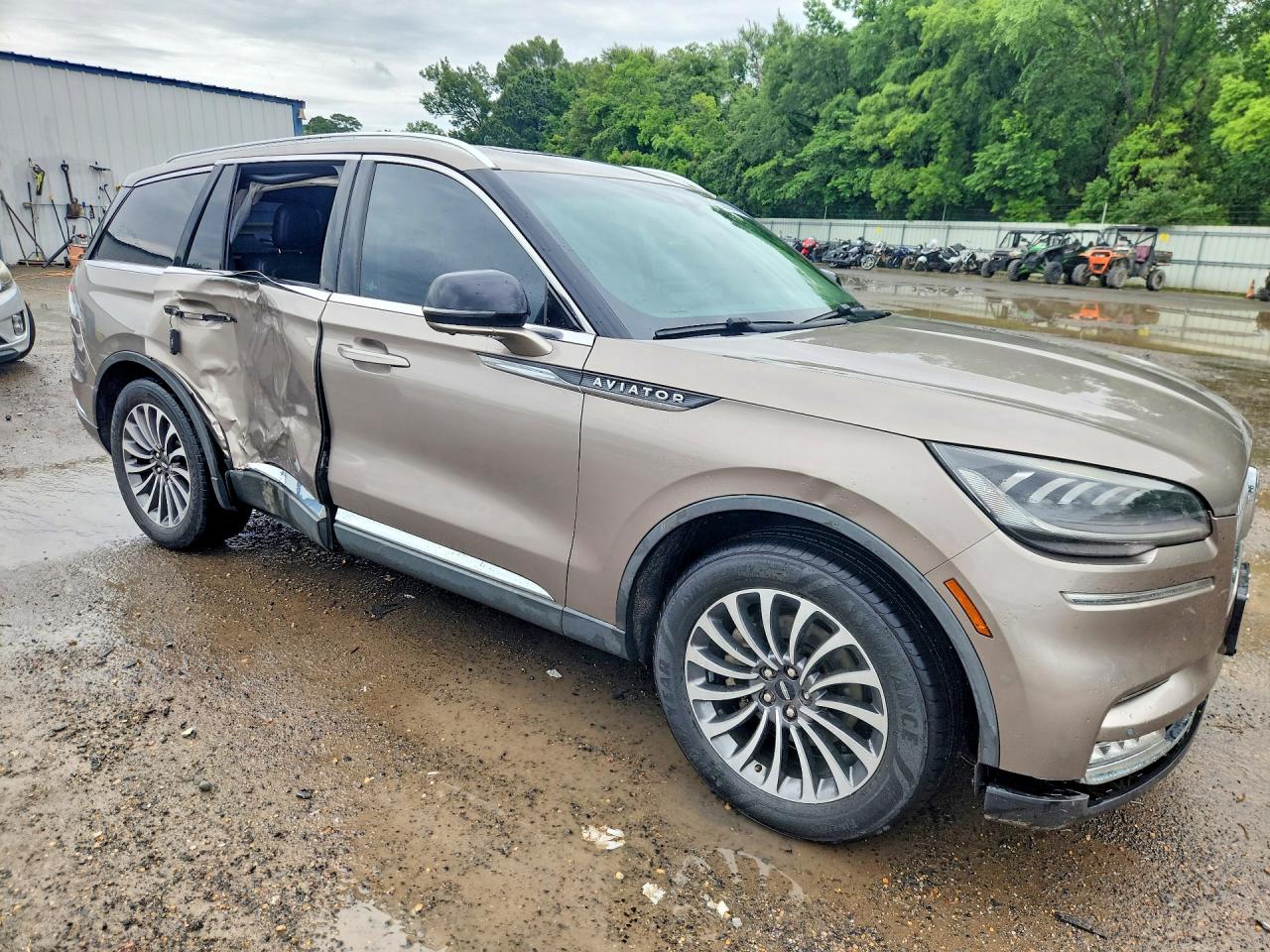 2021 LINCOLN AVIATOR RESERVE photo 10