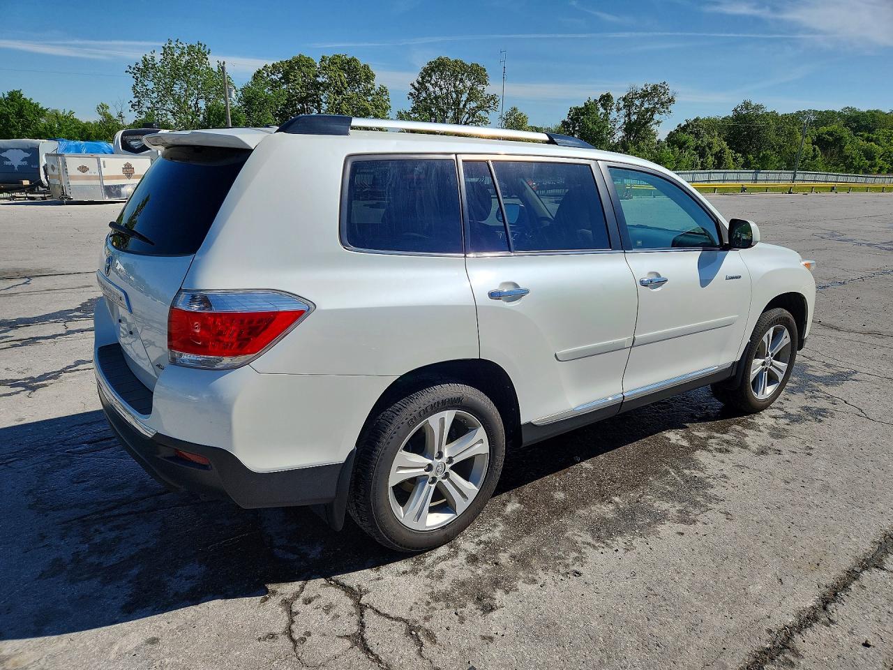 2013 TOYOTA HIGHLANDER LIMITED photo 5