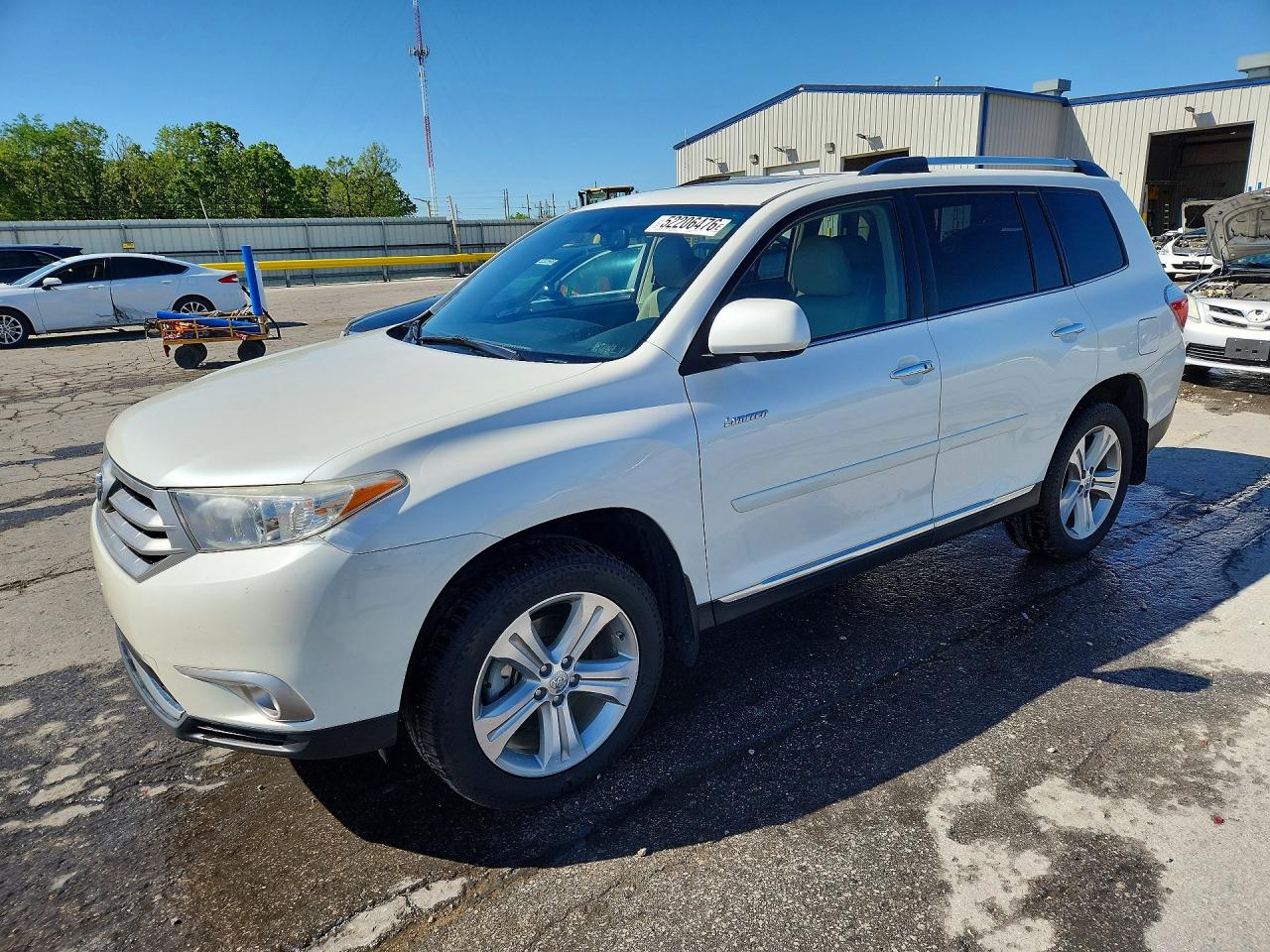 2013 TOYOTA HIGHLANDER