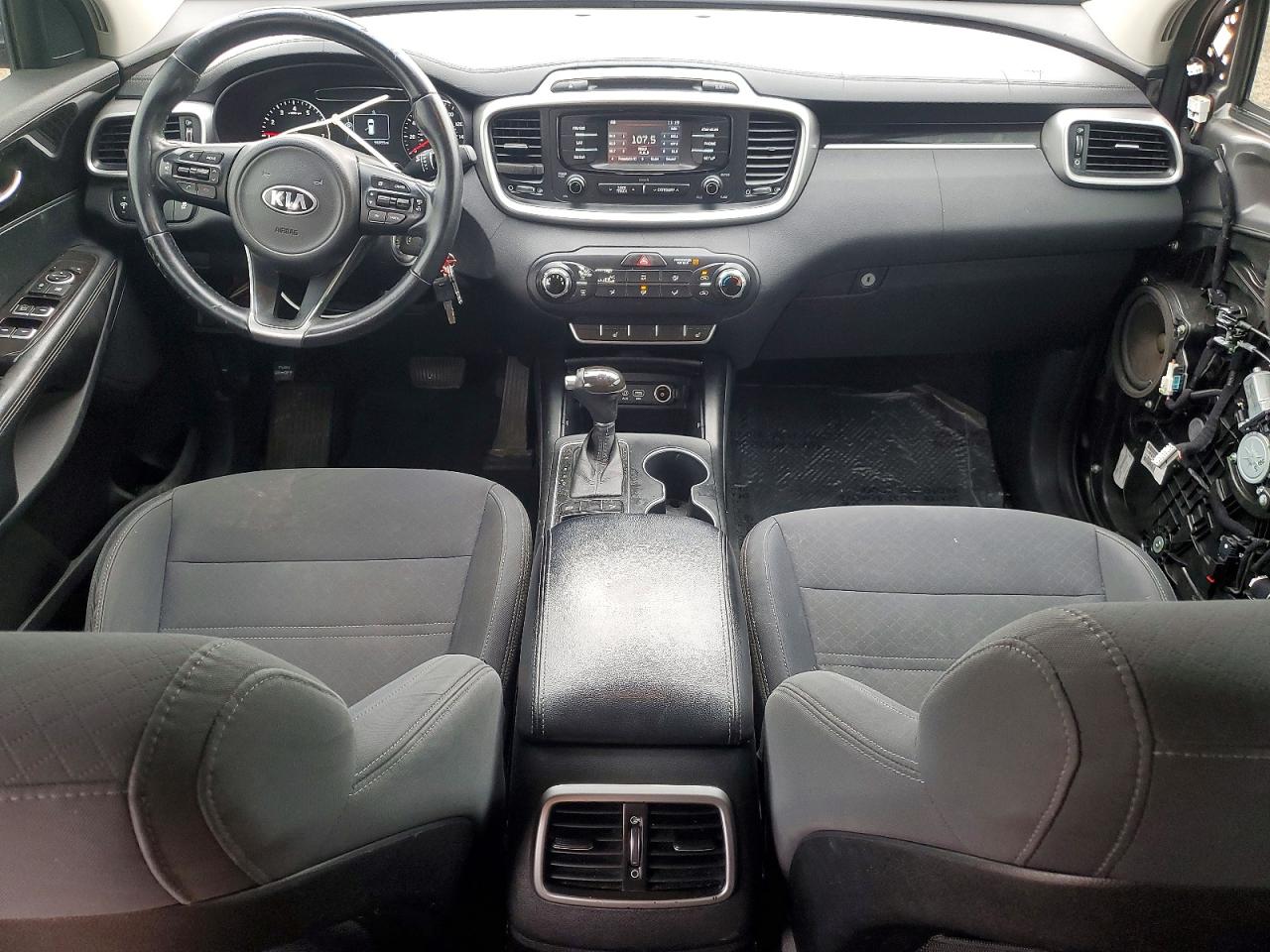 2016 KIA SORENTO LX photo 15