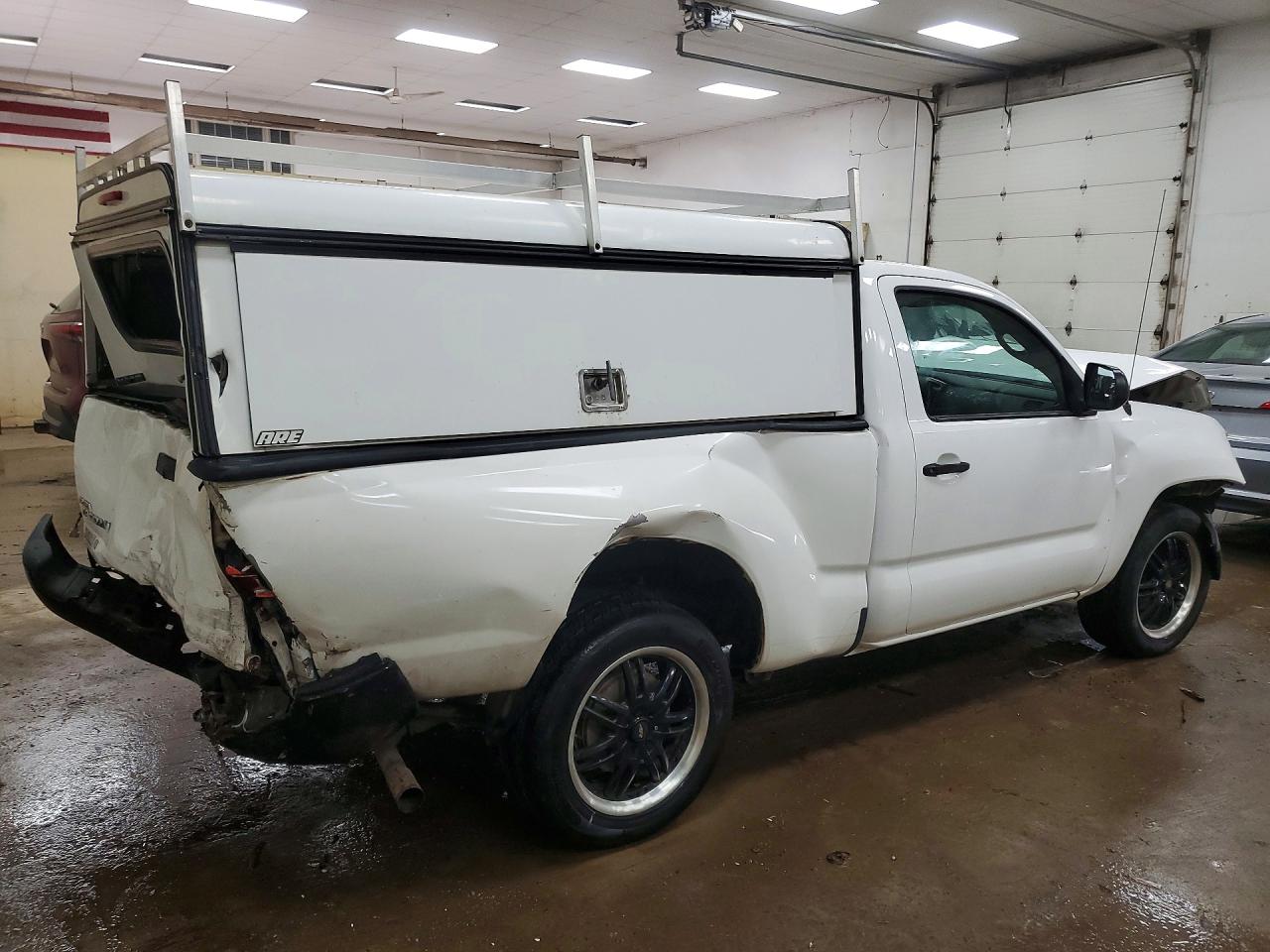 2012 TOYOTA TACOMA BASE photo 3