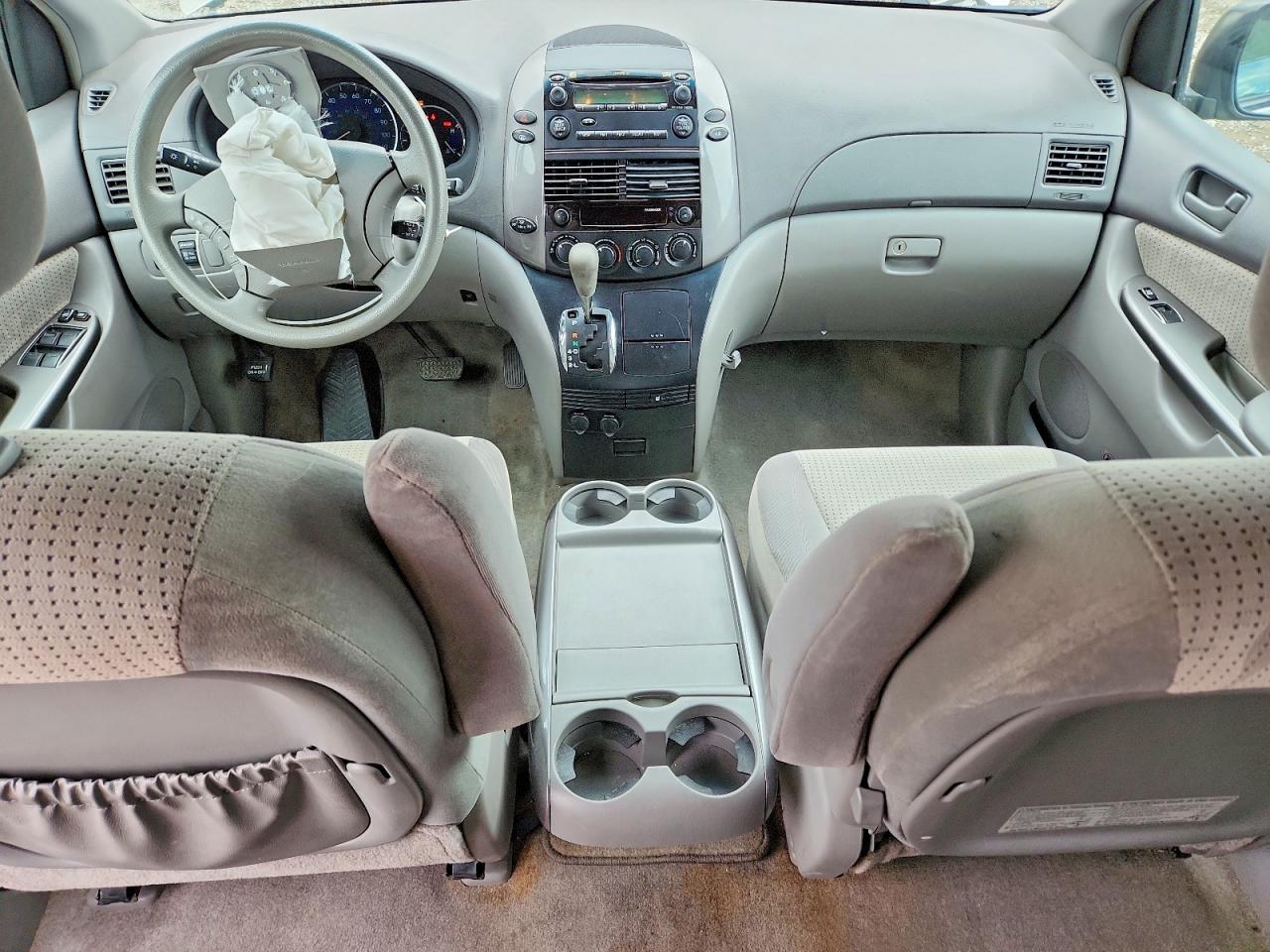 2009 TOYOTA SIENNA LE 8-PASSENGER photo 15