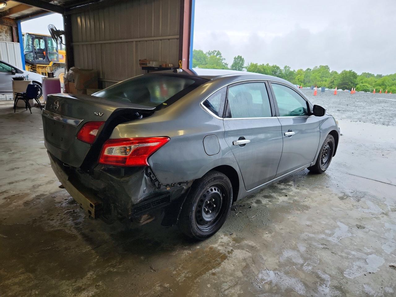 2016 NISSAN SENTRA SV photo 5