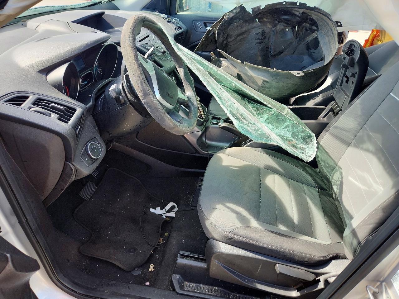 2013 FORD ESCAPE photo 19
