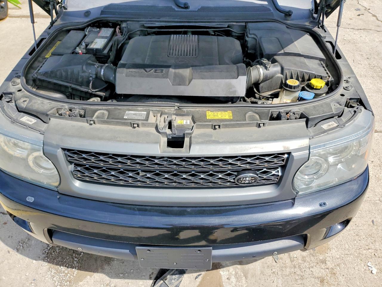 2010 LAND ROVER RANGE ROVER SPORT LUX photo 34