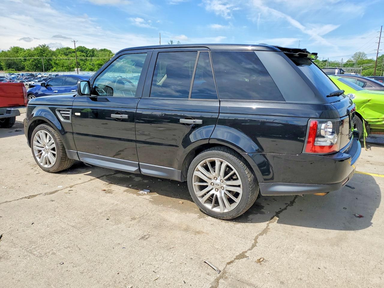 2010 LAND ROVER RANGE ROVER SPORT LUX photo 4