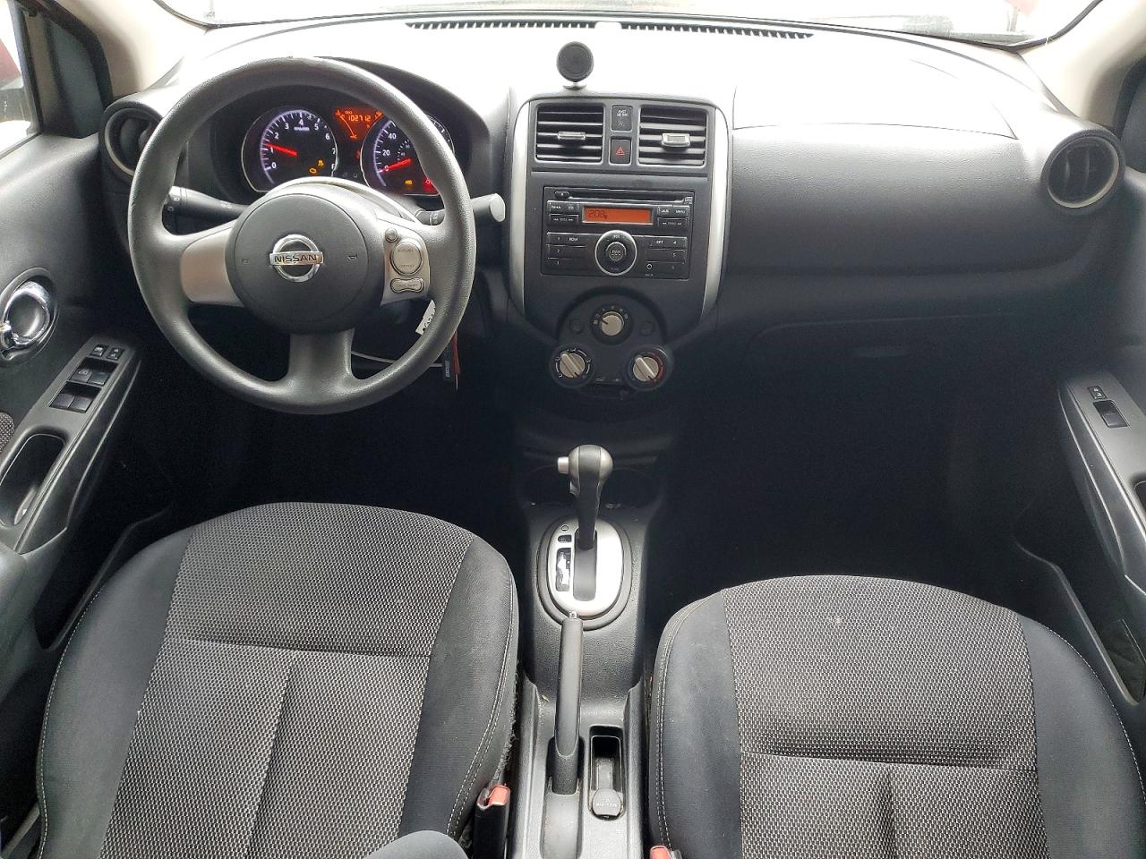 2014 NISSAN VERSA 1.6 SV photo 15