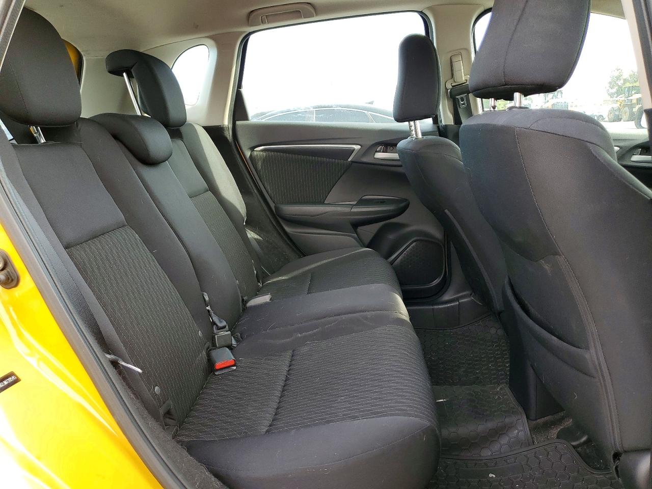 2018 HONDA FIT EX photo 19