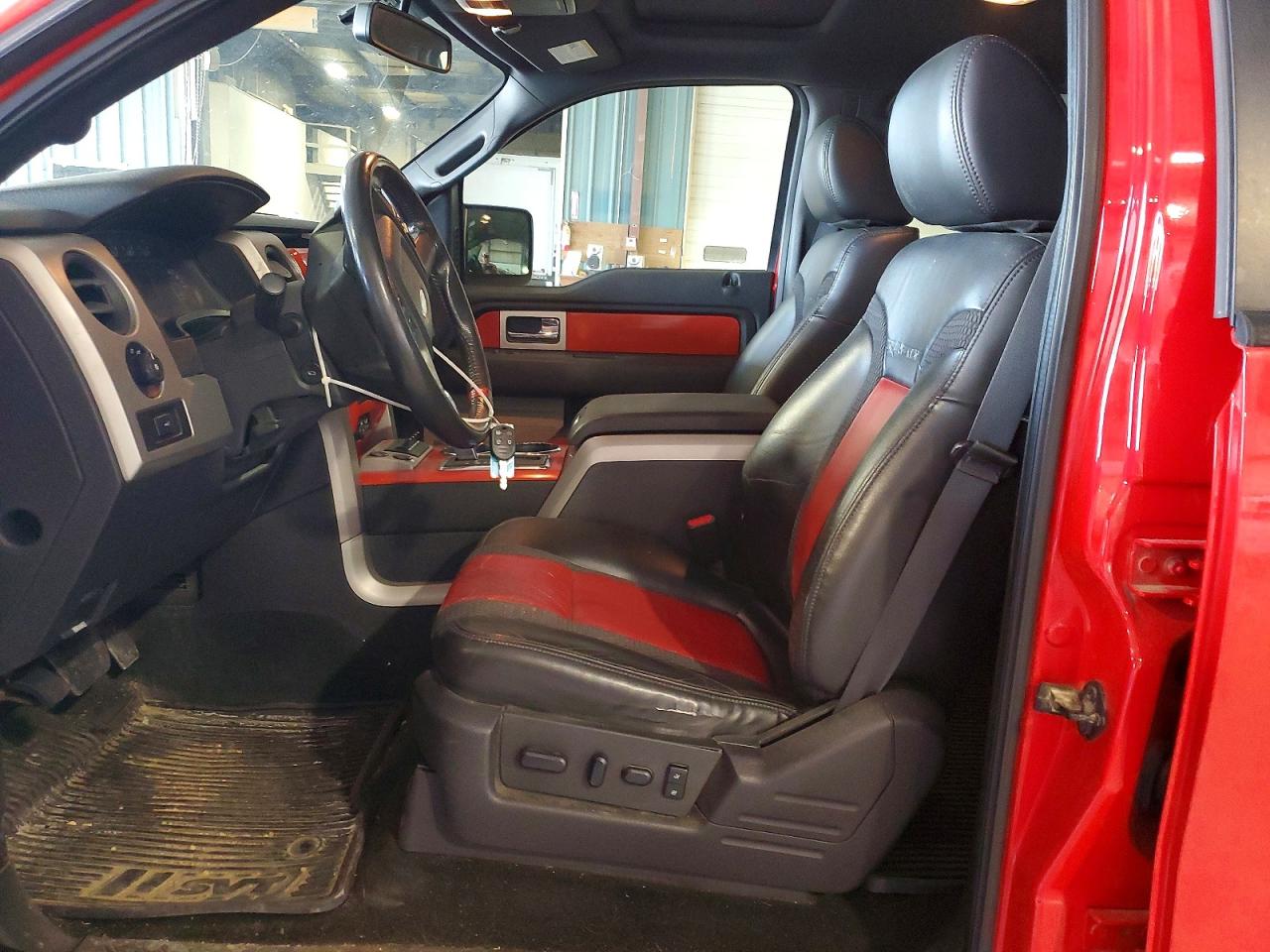 2011 FORD F150 SVT RAPTOR photo 19