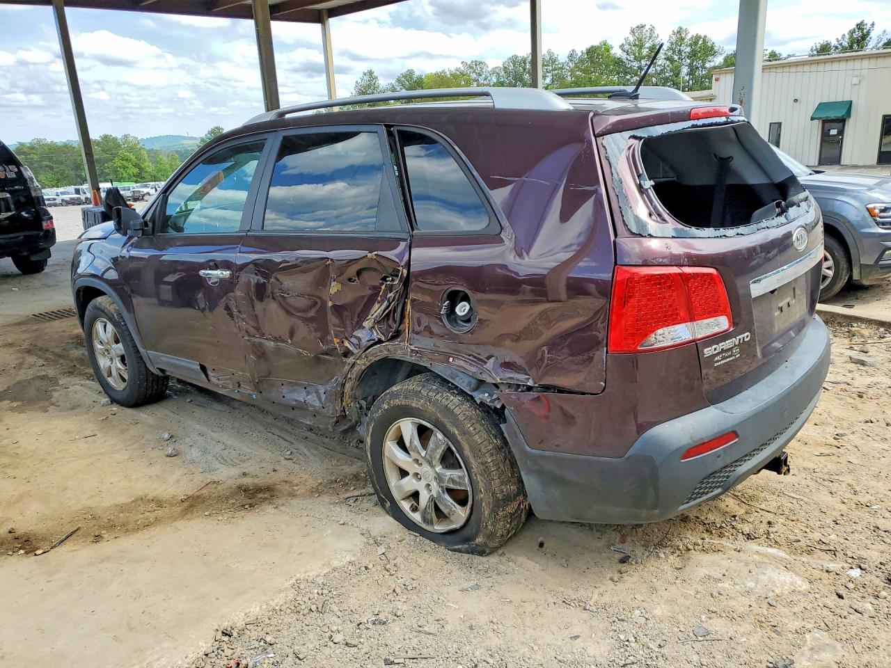 2011 KIA SORENTO LX photo 3